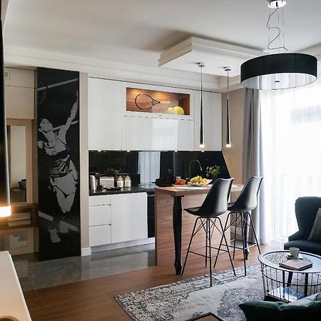 Aga Tenis Apartments By Radwanska Cracovia Esterno foto