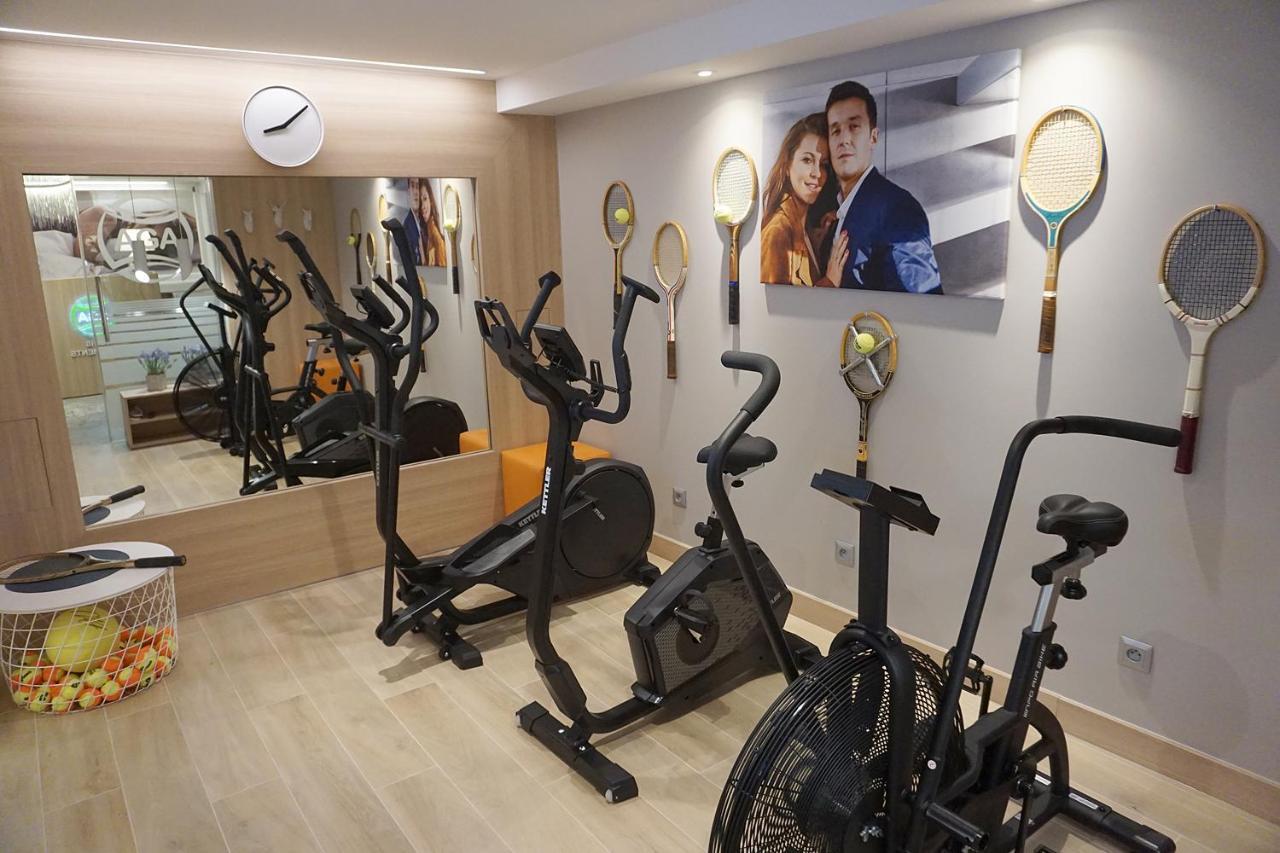 Aga Tenis Apartments By Radwanska Cracovia Esterno foto