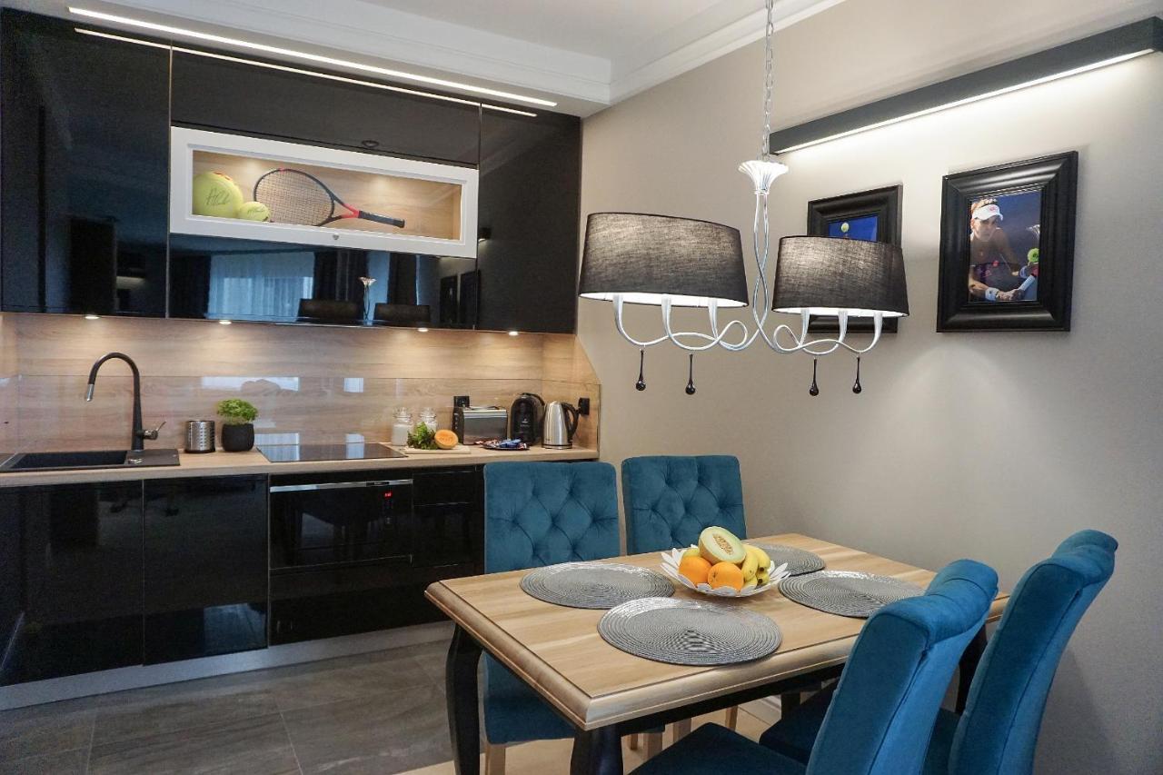 Aga Tenis Apartments By Radwanska Cracovia Esterno foto