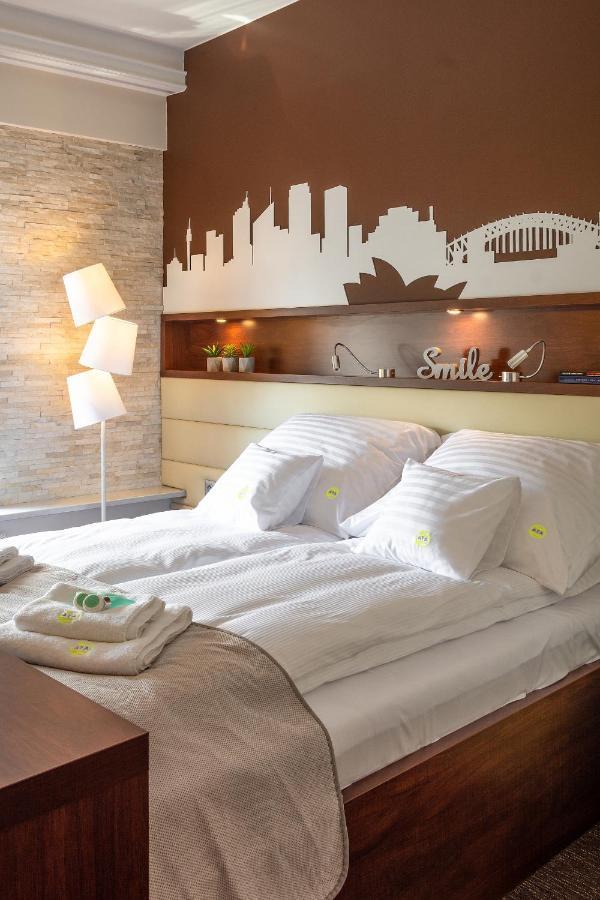 Aga Tenis Apartments By Radwanska Cracovia Esterno foto