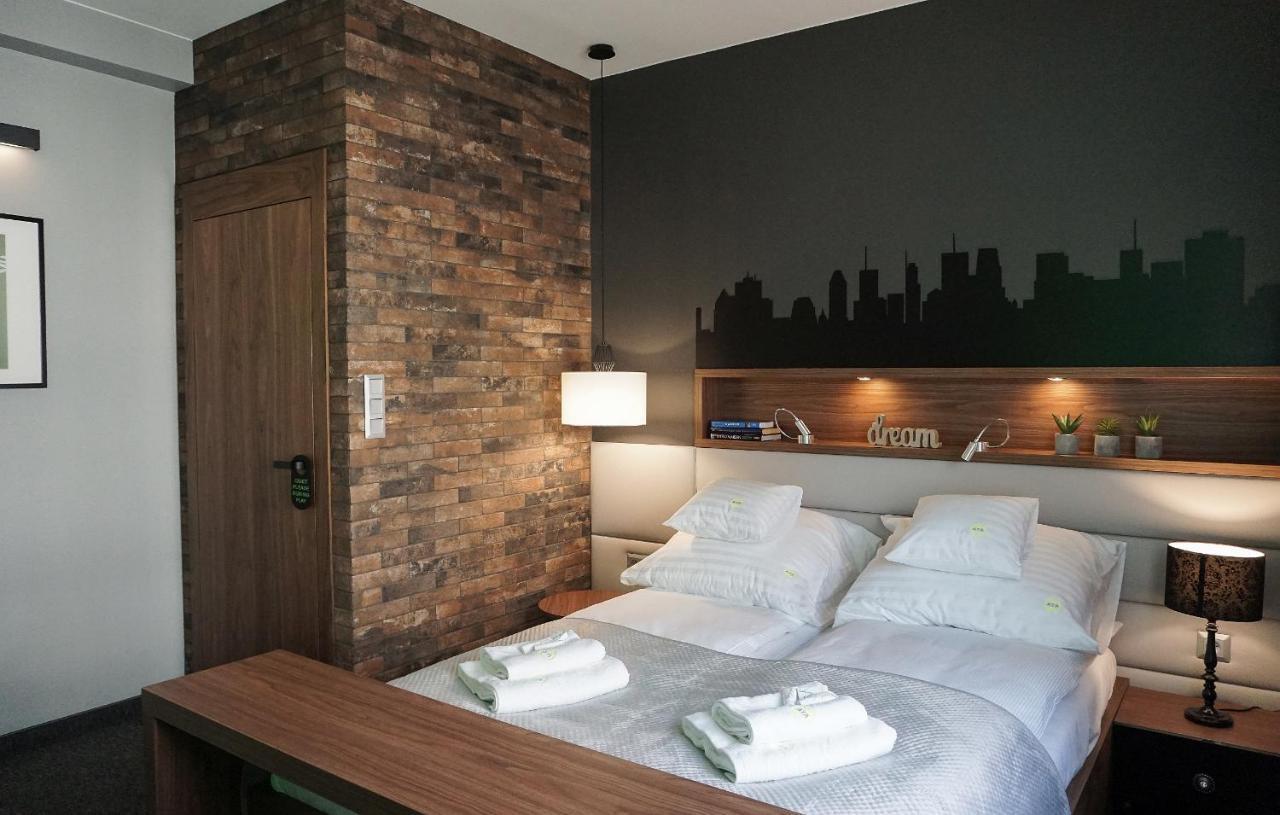 Aga Tenis Apartments By Radwanska Cracovia Esterno foto